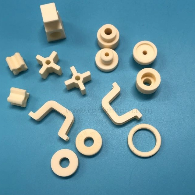 Industrieller Al2o3-Keramikteil-Aluminiumoxid-Isolierkomponentenblock
