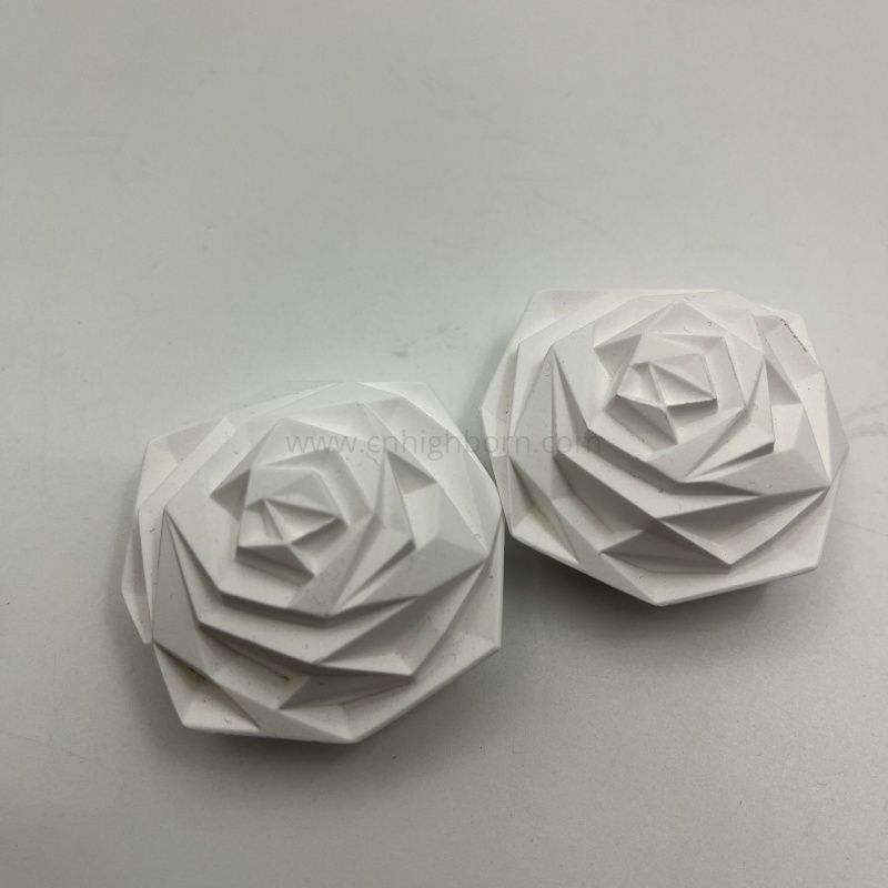 Maßgeschneiderter duftender Blumenform-Gips-Keramik-Aroma-Diffusor-Stein