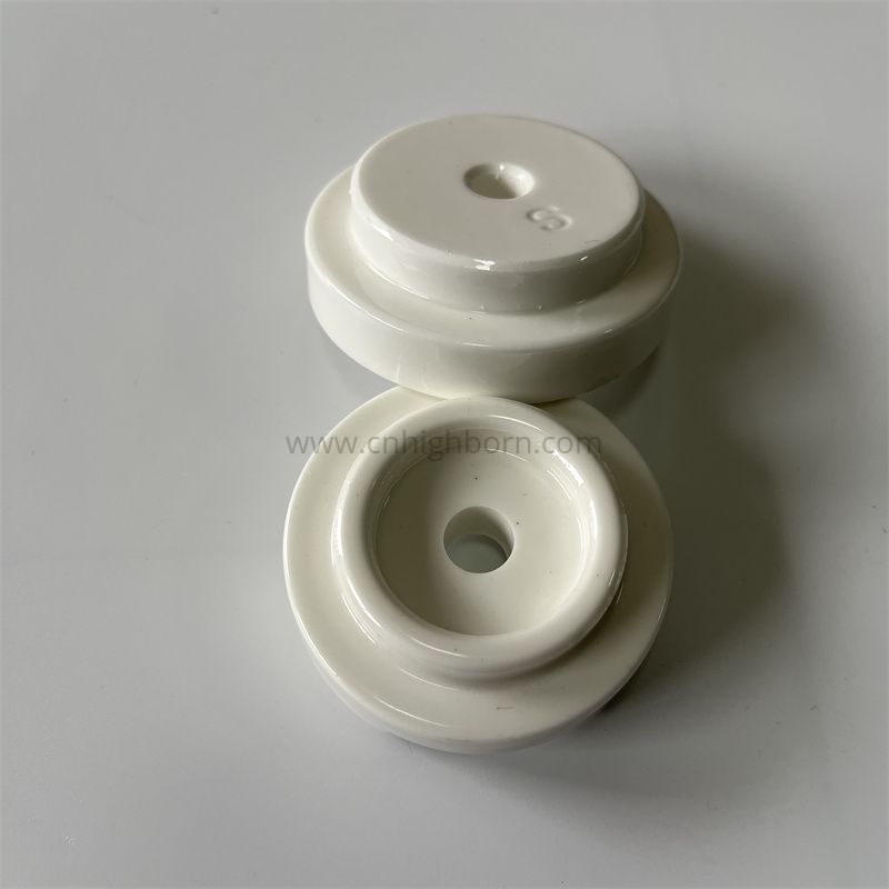 Elektrischer Isolator Al2o3 glasierte Aluminiumoxid-Keramikscheibenteile