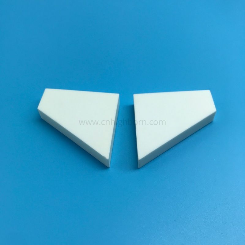 95 % Aluminiumoxid-Keramik-Trapezblech, Al2O3-Keramik-Auskleidung